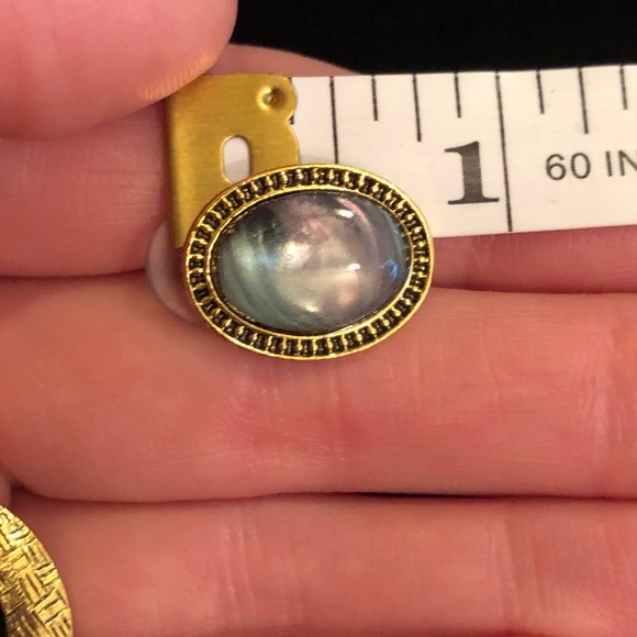 Elegant Gold Oval Earrings With Shimmering Paint Design - Picture 3 of 5